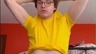 Horny Twink Niko Springs Has Hot Nude Workout - porn video