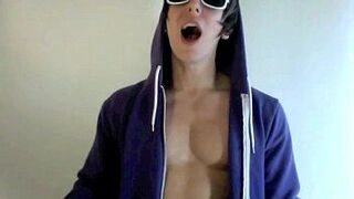 Danny Wylde does Bieber - porn video